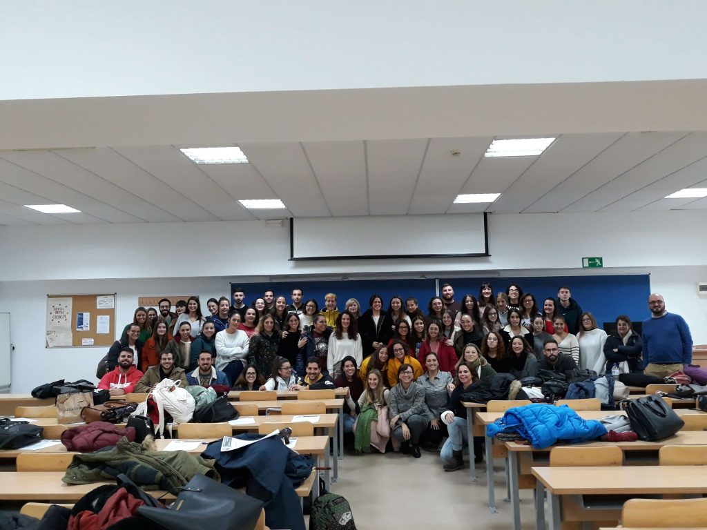 Begoña Arana en la Facultad de Ciencias Sociales y de la Comunicación de la Universidad de Cádiz